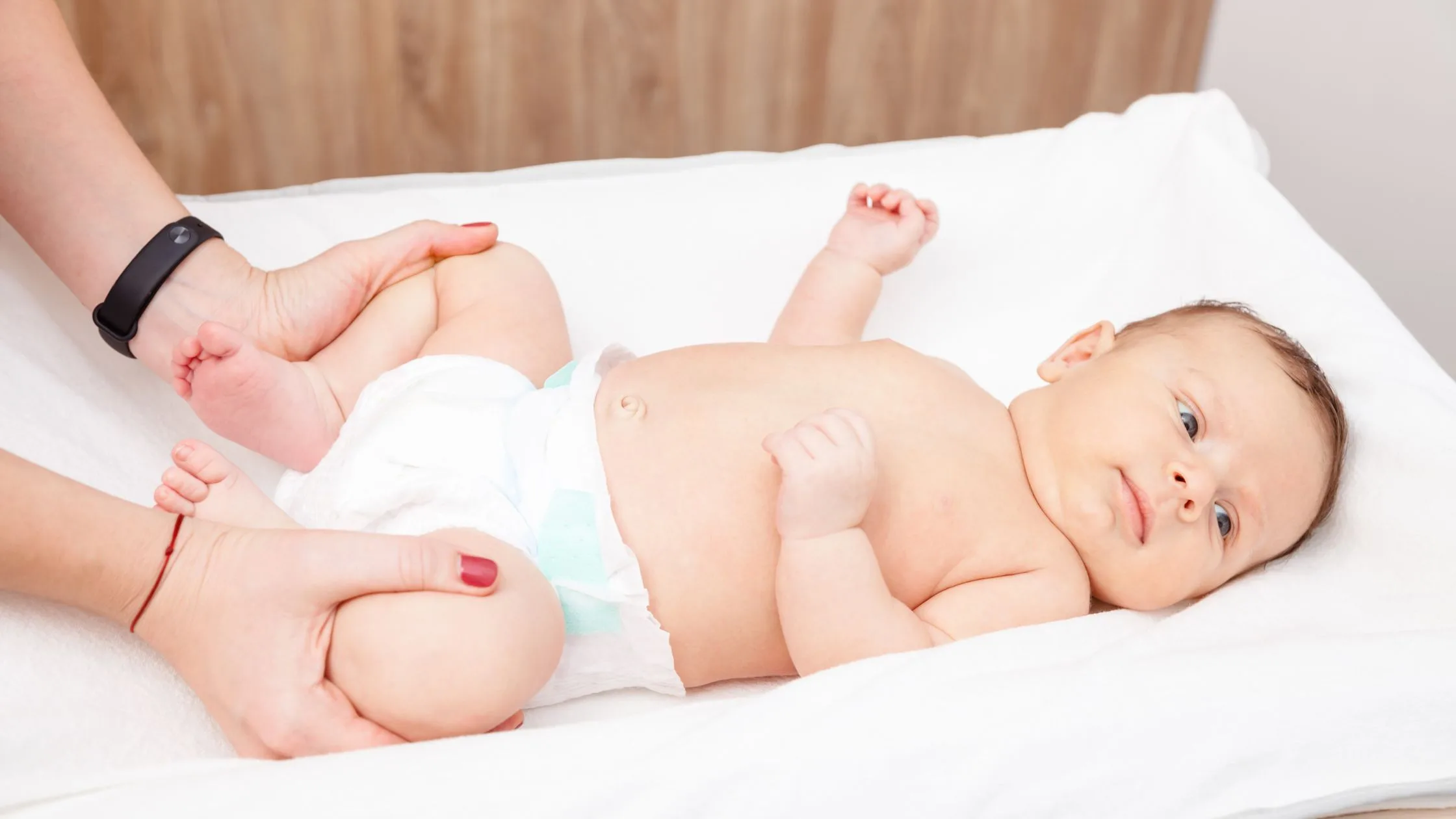 Read more about the article Symptoms of Gassy Babies and How to Soothe them